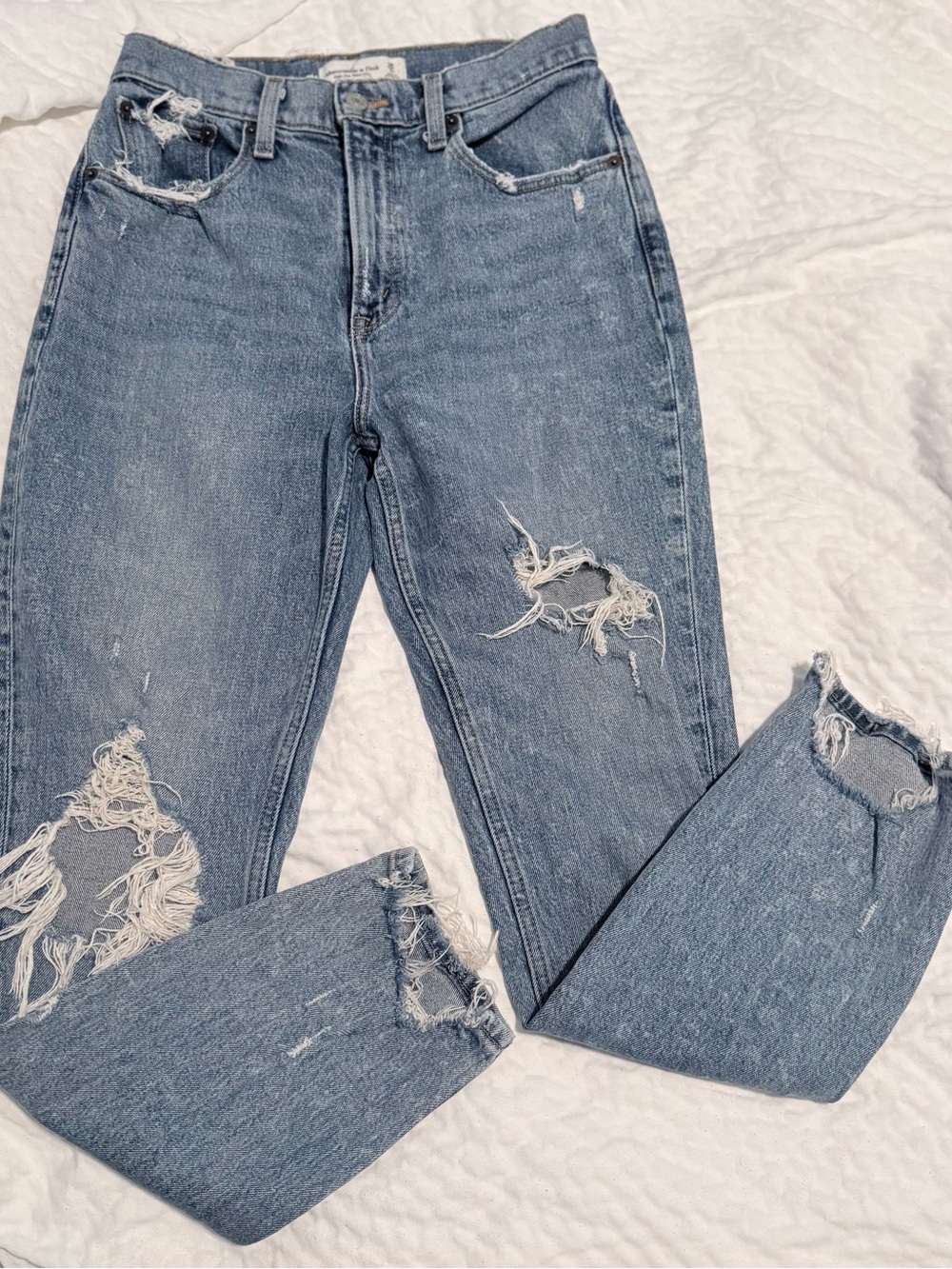 Abercrombie and Fitch Distressed High-Rise Mom Jeans - 26”, 2R Light Blue - EUC